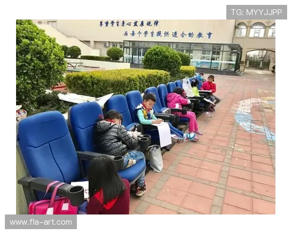 《非常出击》:都市丛林里的热血与温情,一场关于梦想与守护的职场奇遇记 《非常出击》:都市丛林里的热血与温情,一场关于梦想与守护的职场奇遇记